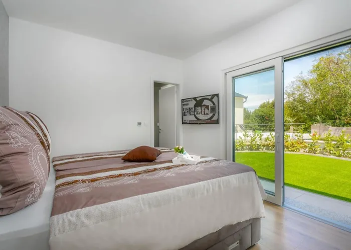 Lea Magdalena Villa Malinska